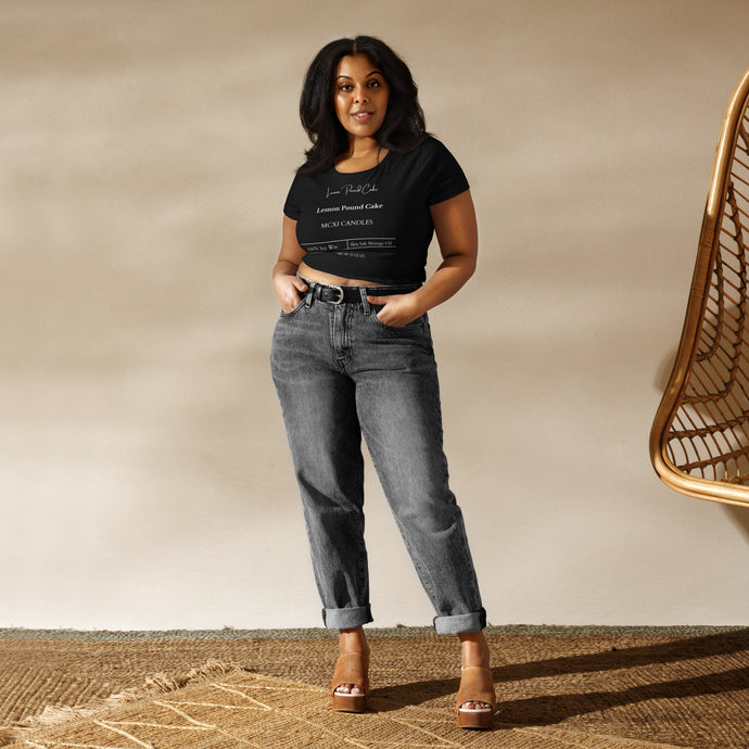 Lemon pound cake Women’s Crop Tee