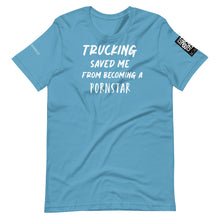 將圖片載入圖庫檢視器 Trucking Unisex t-shirt